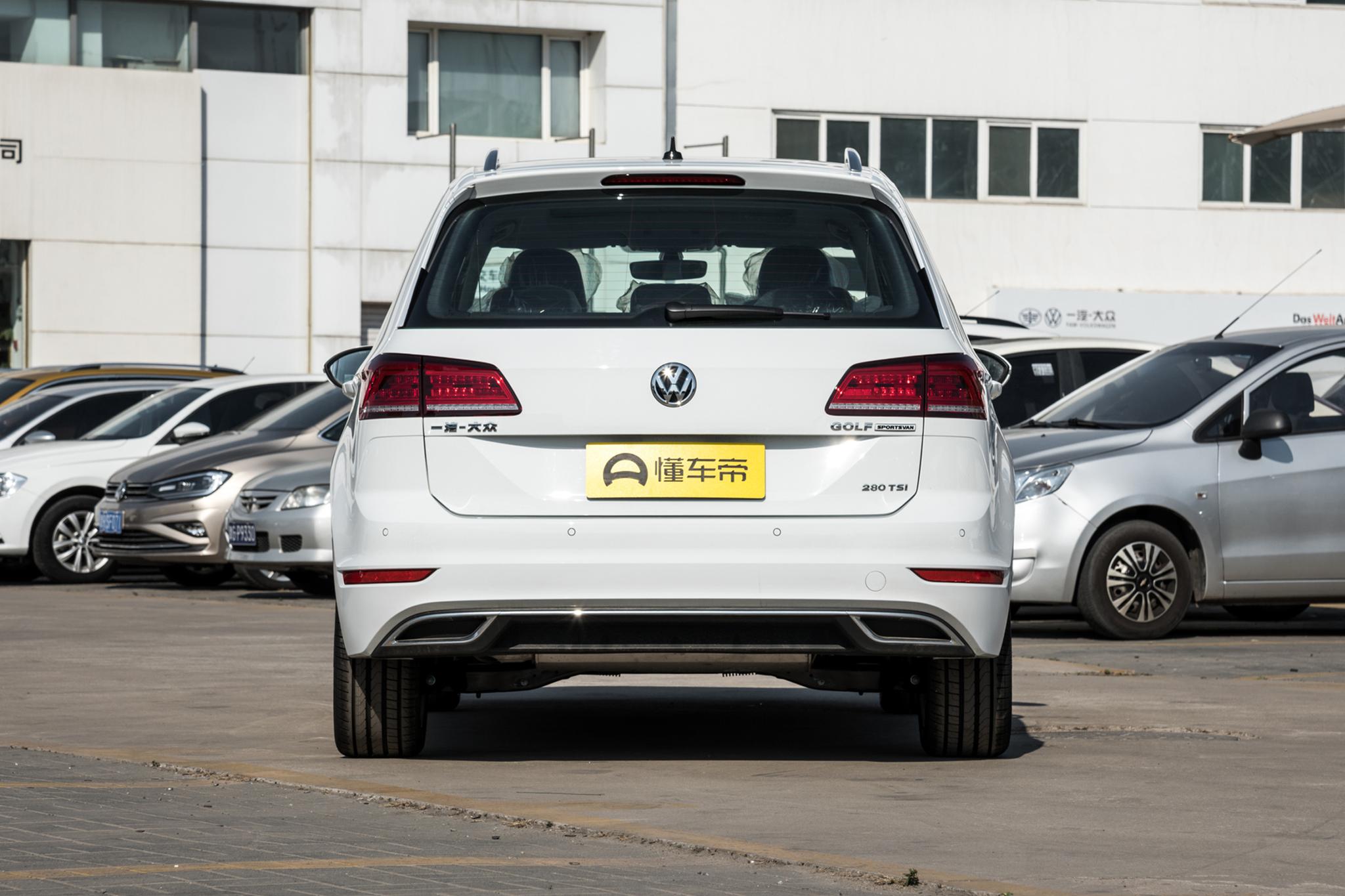 空间大油耗低品牌好的车,空间大油耗低越野车