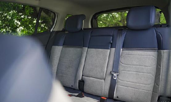 天逸c5aircross和beyond的区别,天逸beyond新老车型对比