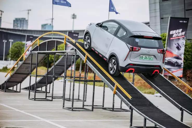 奇瑞新能源无界pro表现,奇瑞无界pro版高速测试