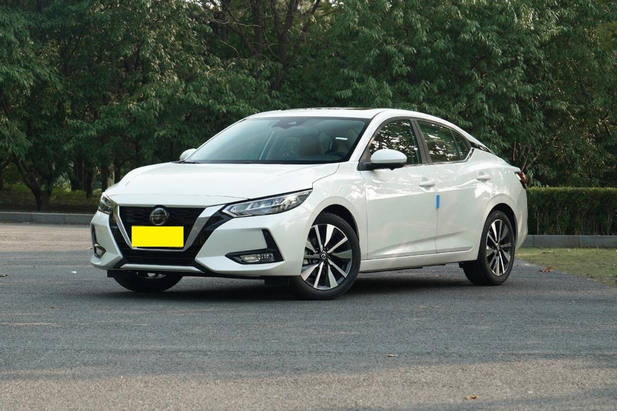 轩逸试驾油耗,日产轩逸舒适性开车测试