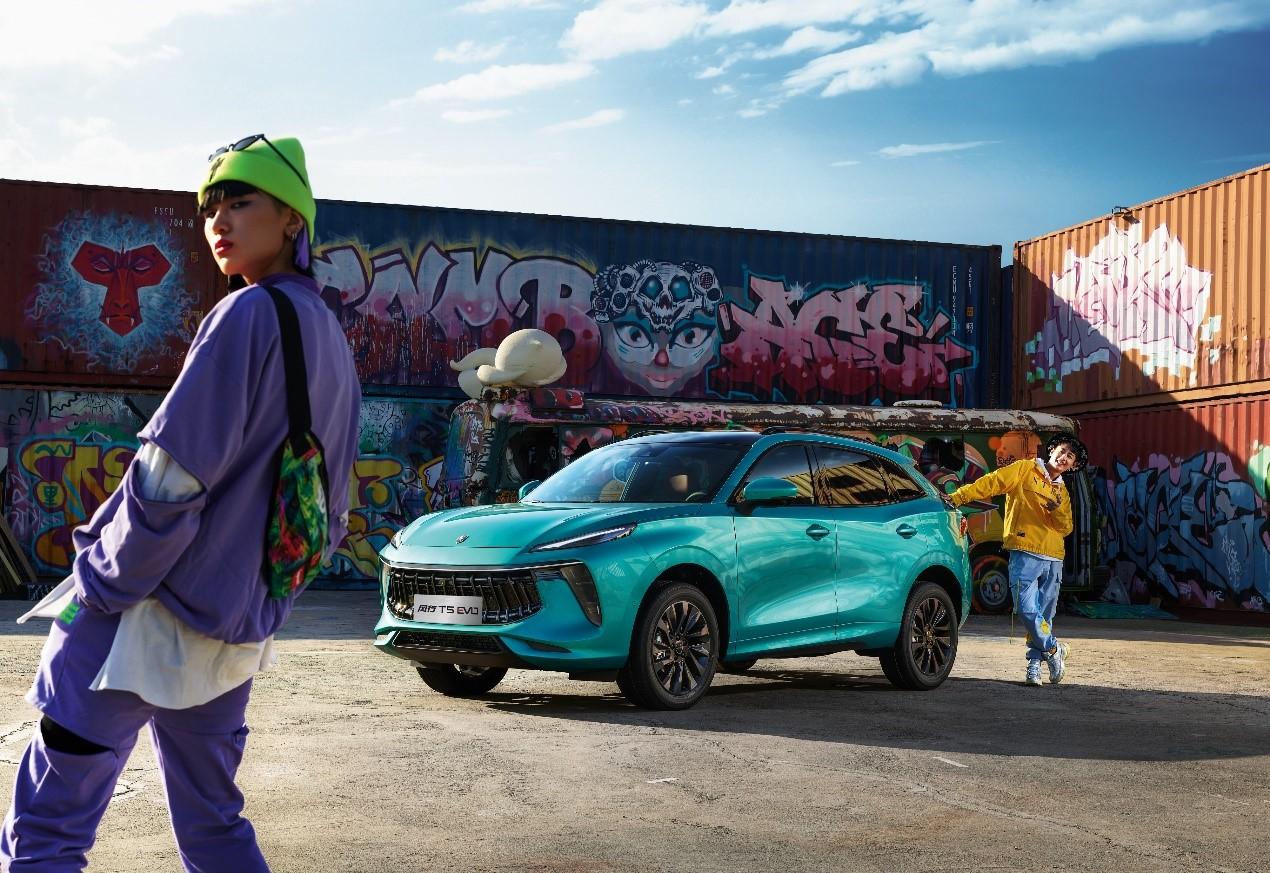 恭喜您成为尊贵的风行t5evo车主,东风风行t5evo落地价