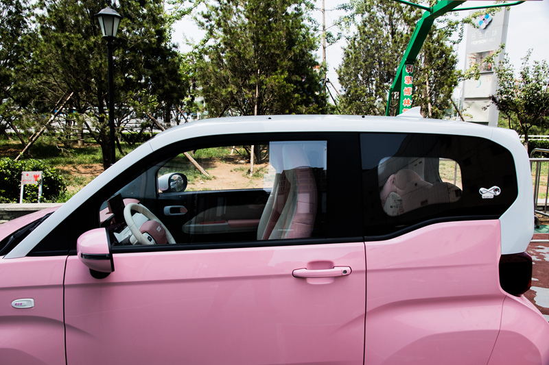 5万左右纯电代步小车,QQ冰淇淋·桃欢喜带来哪些惊喜呢?