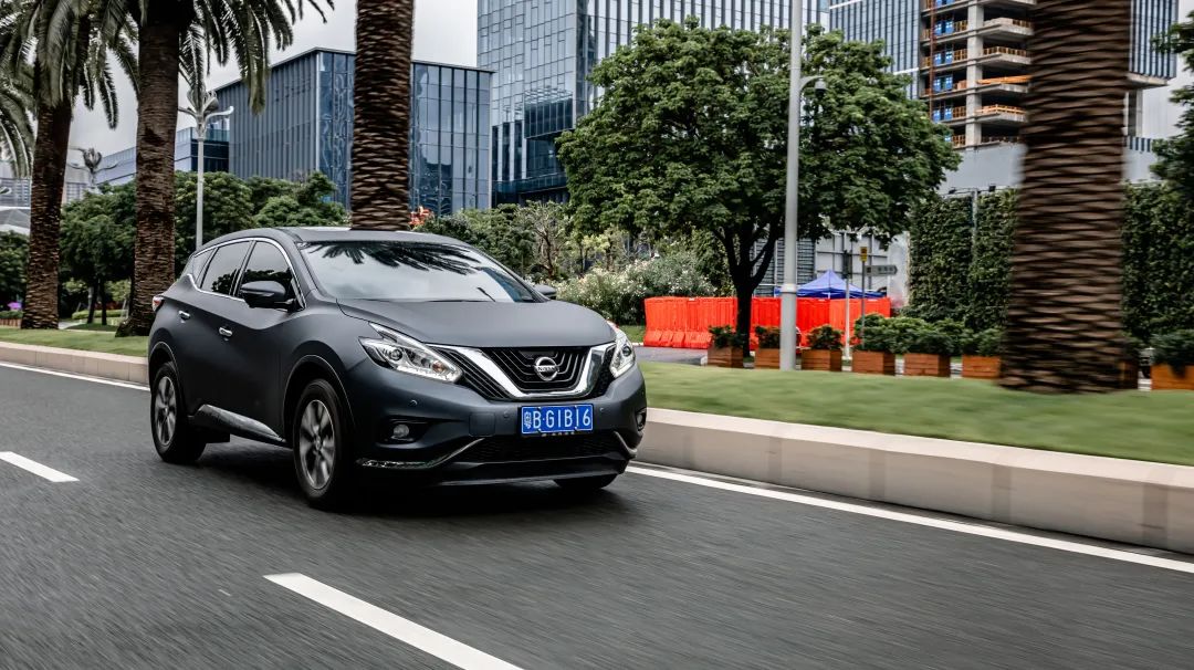 动力与舒适性兼得实拍日产楼兰,试驾日产楼兰最新款