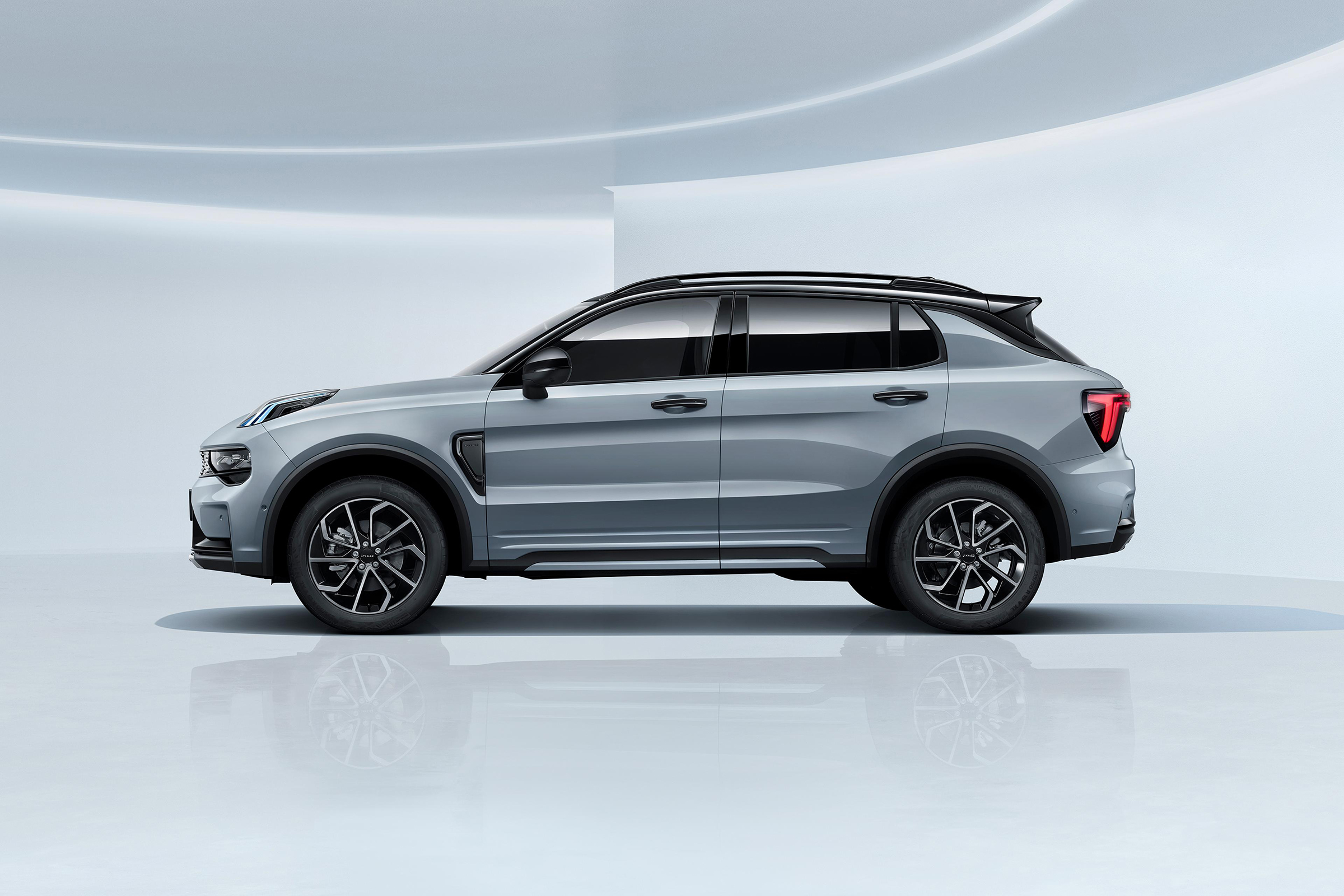 领克01混动em-f成交价,1.5混合动力领克