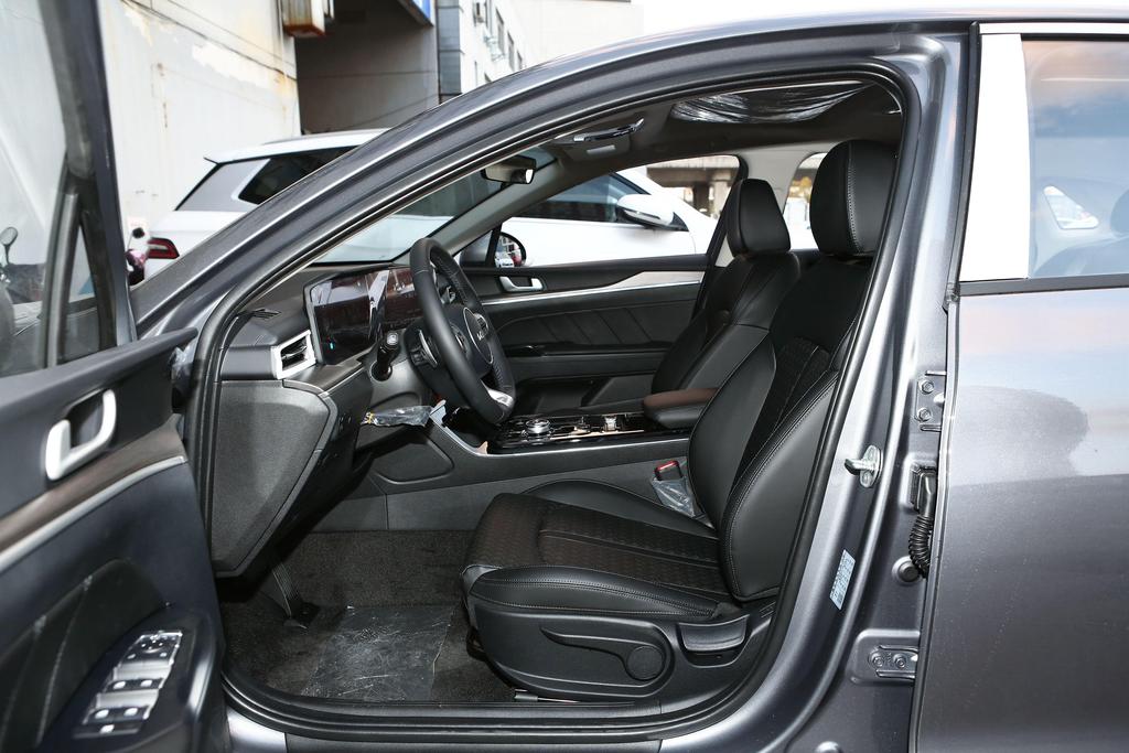 起亚k5零首付5年免息购车,长沙起亚k5购车优惠