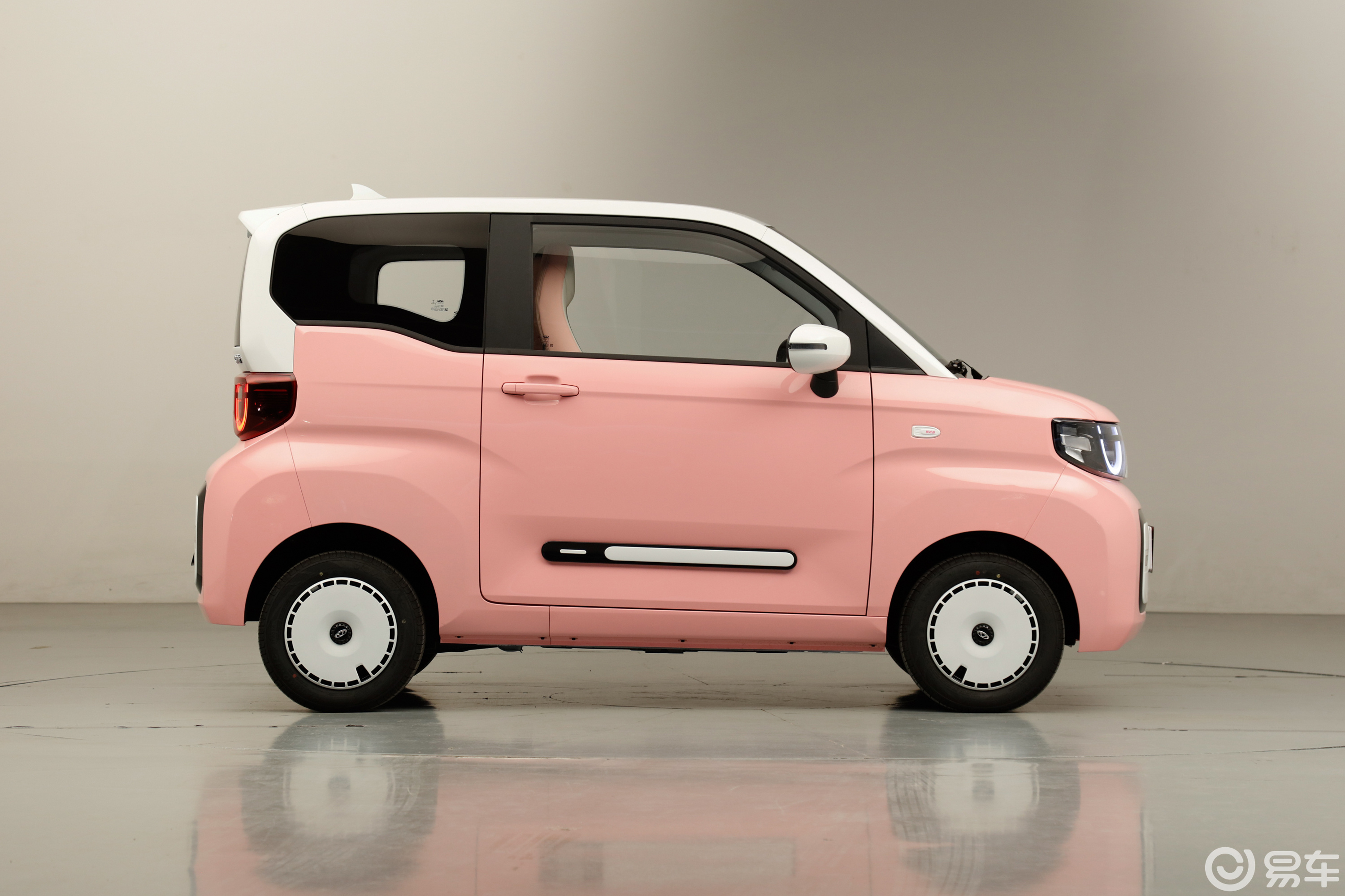 奇瑞qq冰淇淋三款配置区别,qq冰淇淋有哪些优惠