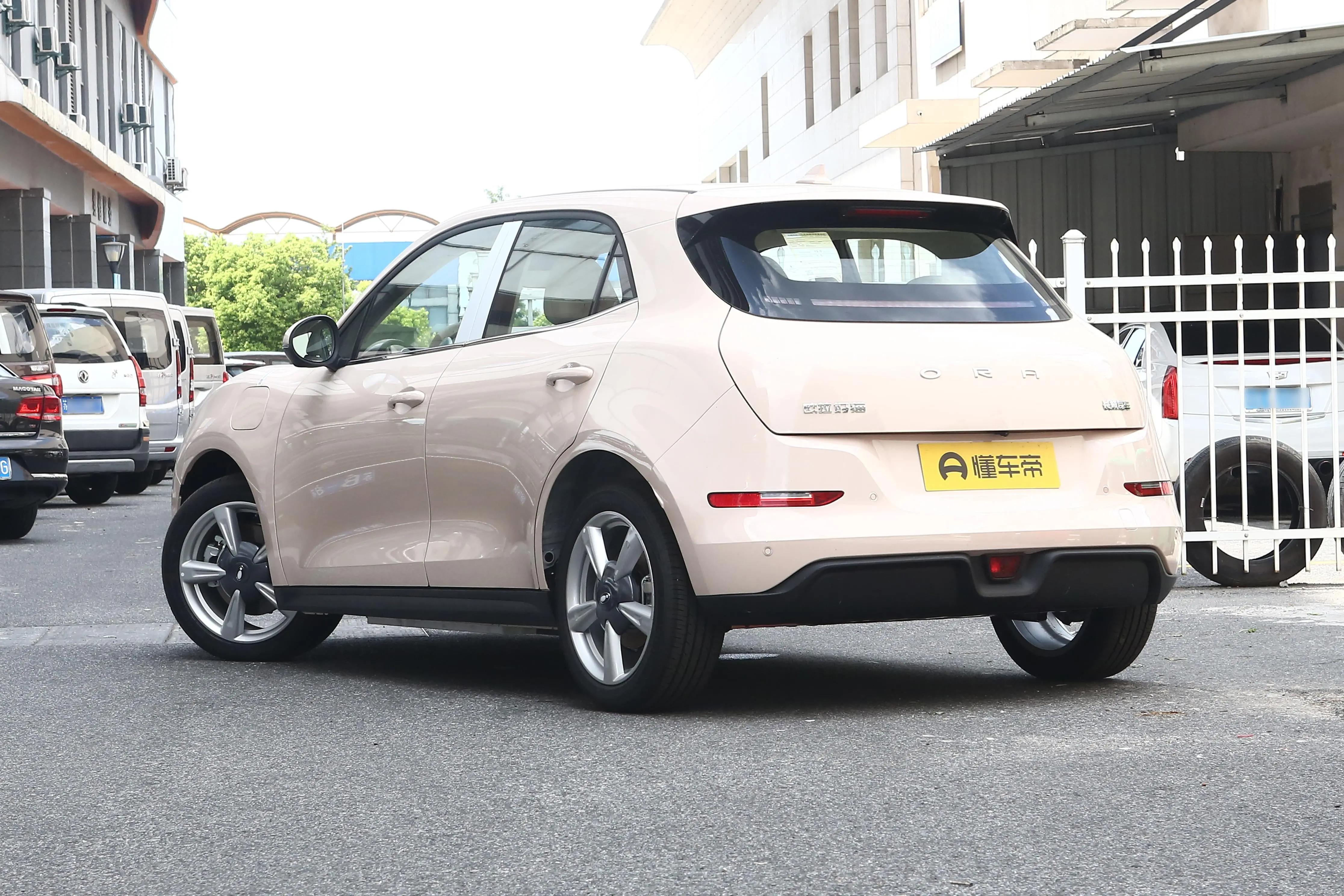 适合小姐姐买的高颜值纯电代步车 (年轻人首选代步神车)