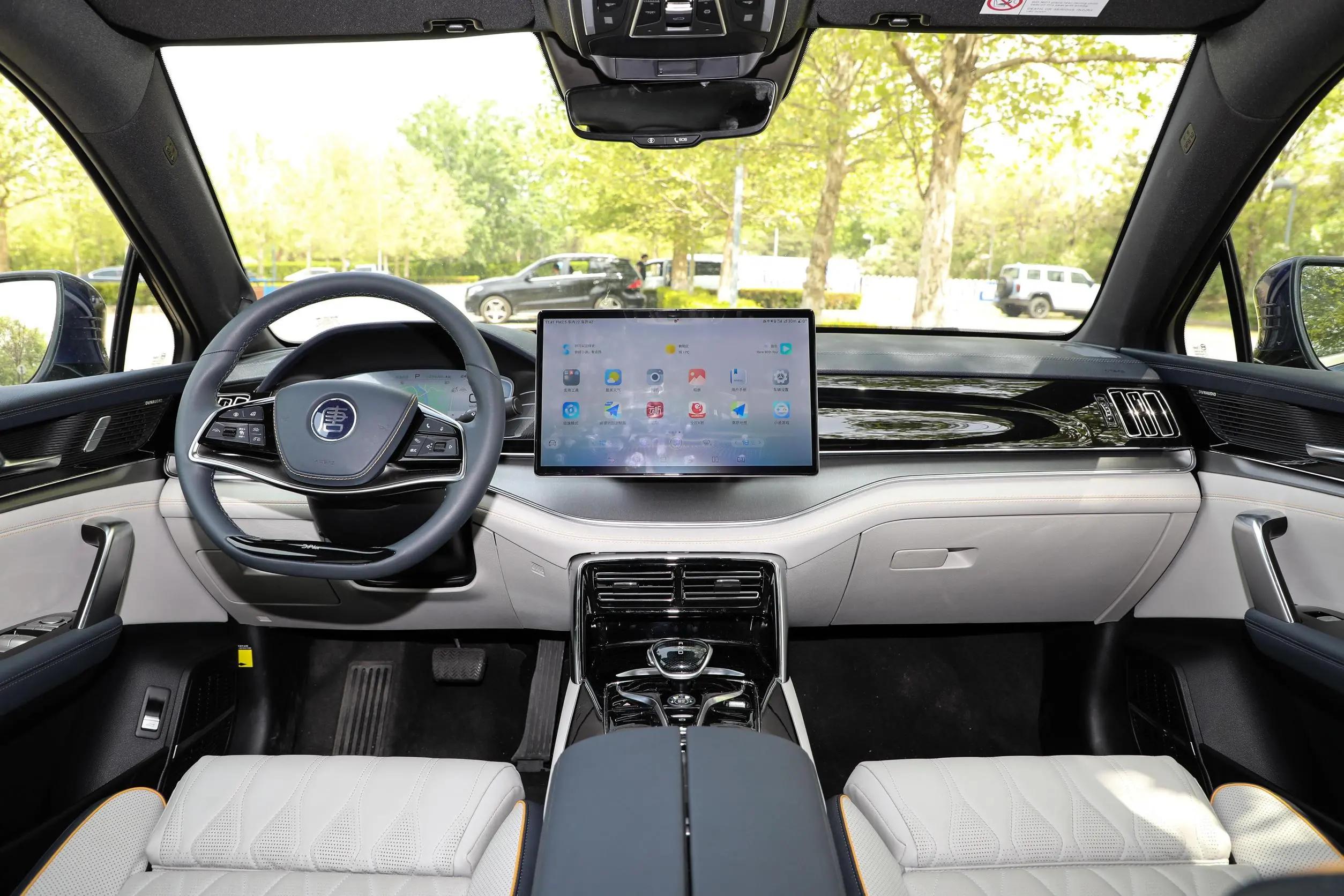 新款比亚迪唐ev售27.98-33.98万元,比亚迪唐ev730公里续航