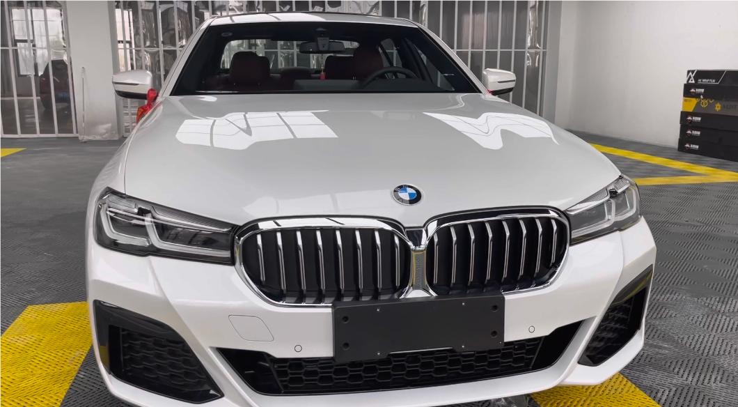 宝马5系对比奔驰e级的优势,宝马5系跟奔驰E级怎么选