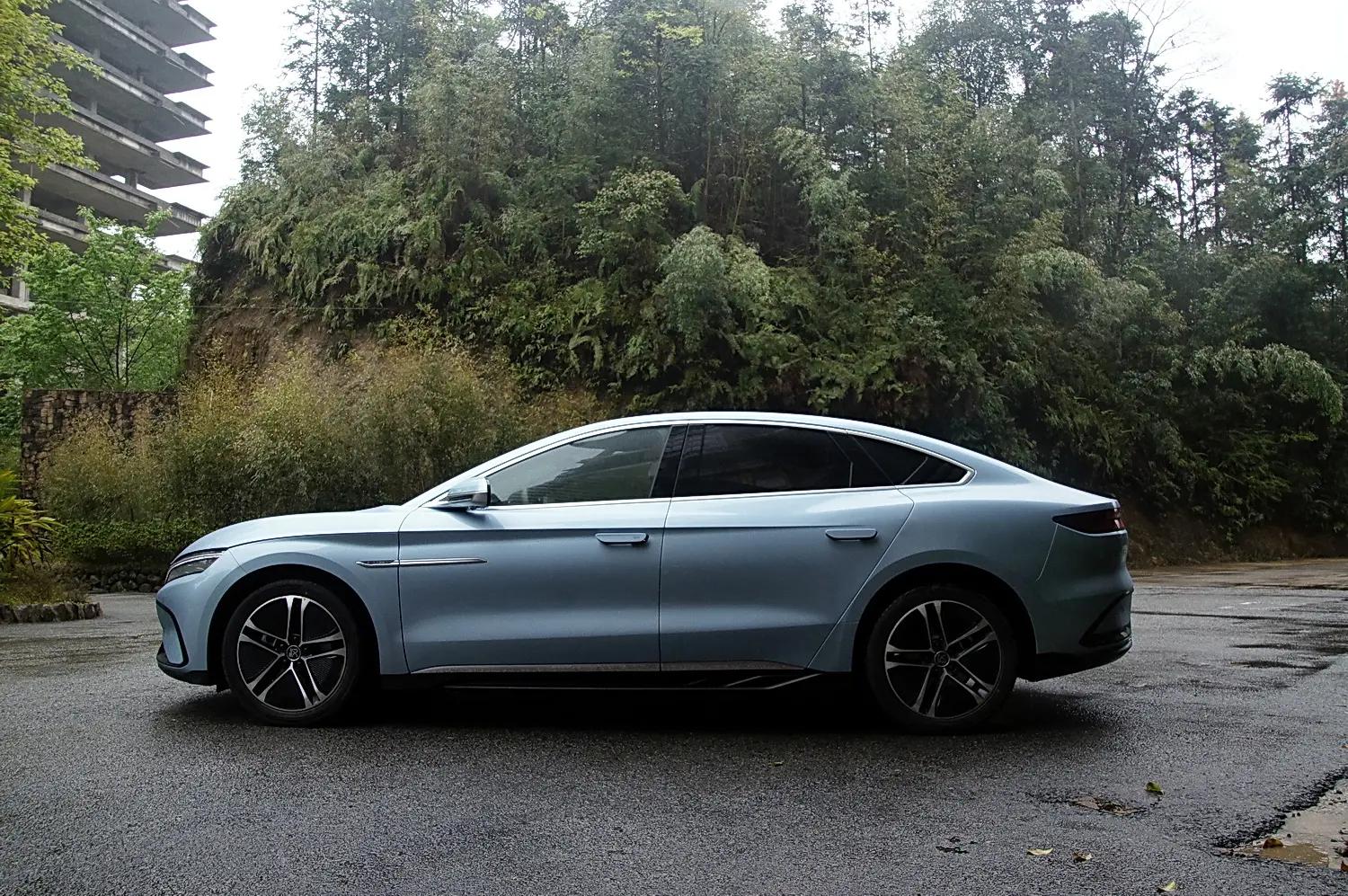 新一代比亚迪汉ev冠军版,2022款比亚迪汉ev有哪些新科技