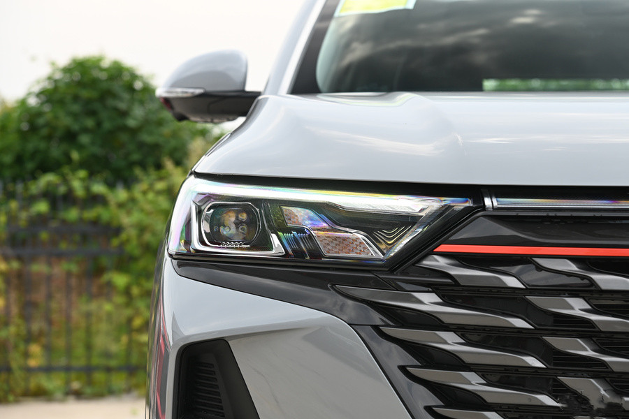 东风风神全新ax7马赫版比老款如何,国产紧凑级suv-东风风神ax7马赫版