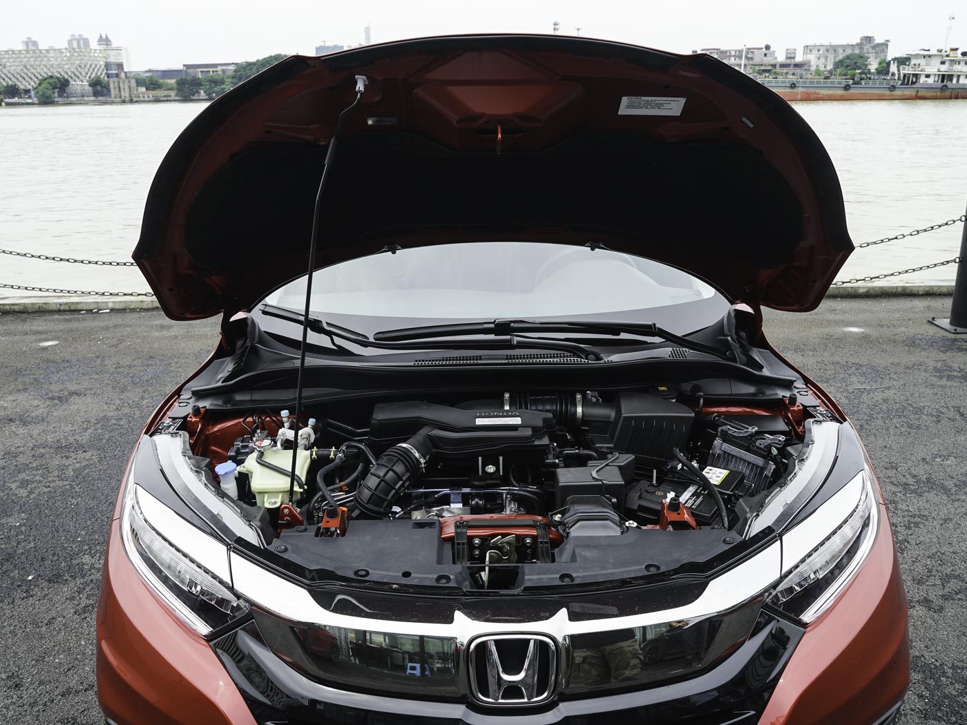 6万内搞定这三款suv最适合年轻人,空间大10万元买这几款suv有面子