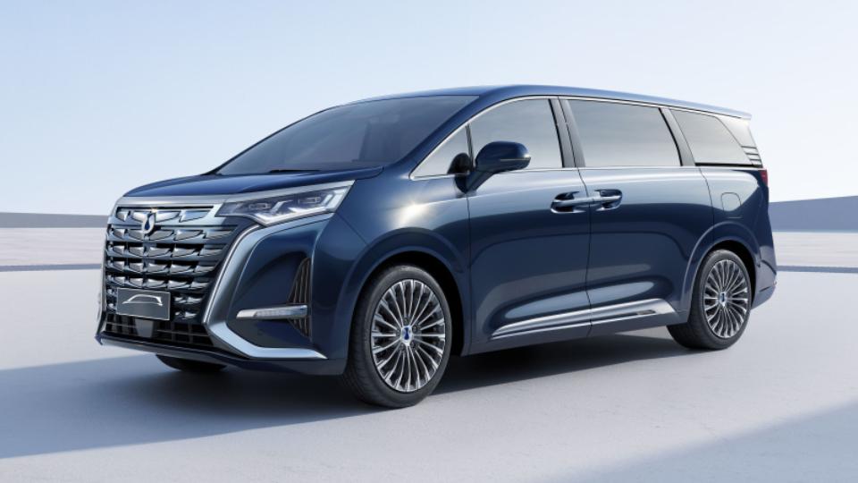 腾势d9和岚图最近车主用车感受,腾势d9汽车车主吐槽最大的缺点