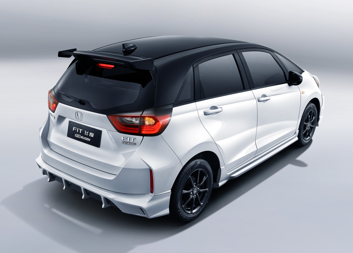 飞度无限MUGEN版实车已到店预计售价9.99万元