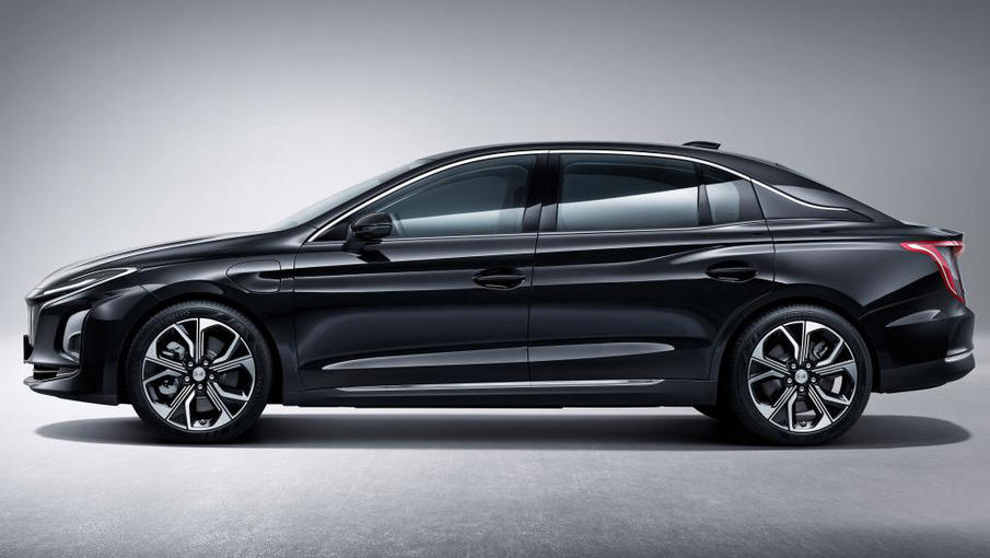 车长5米2续航700公里,车身4.5米左右的新能源纯电动车