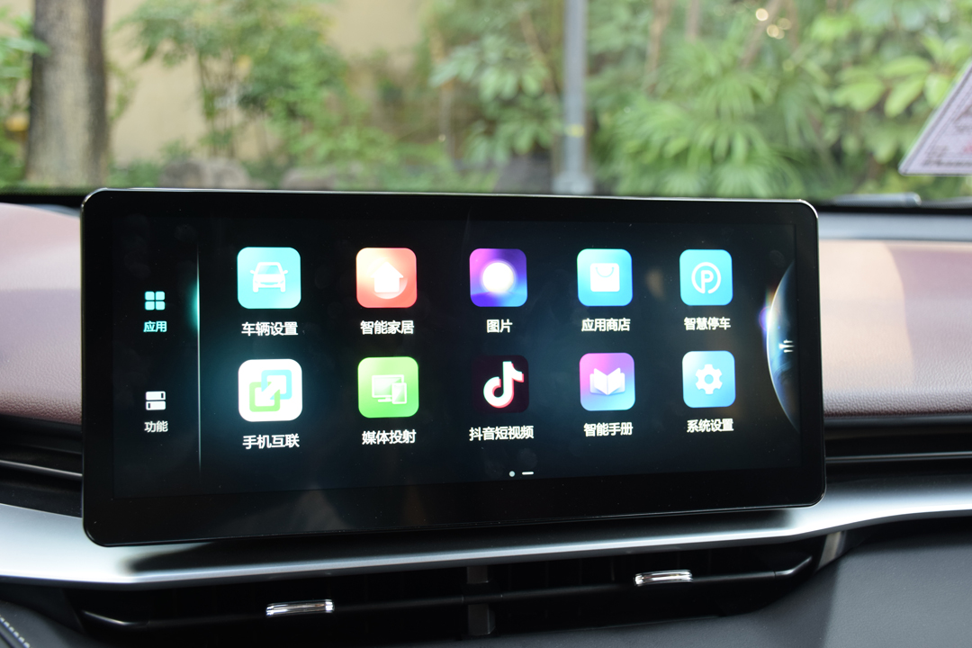 回顾哈弗h6蝉联销冠,新款哈弗h610万公里用车感受