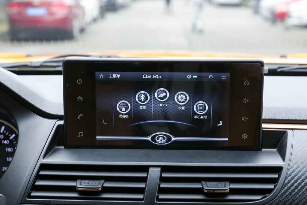 新风骏7四驱短轴版,汽油四驱风骏7油耗测评