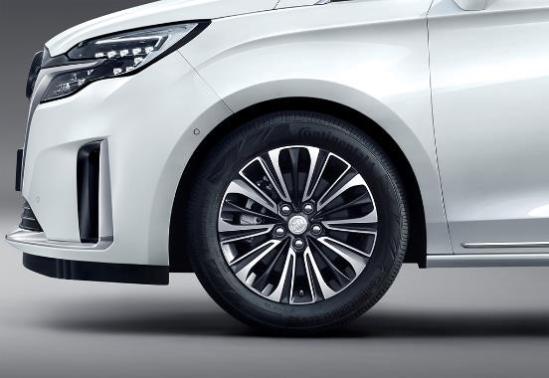 别克gl8用车成本分析,别克GL8有什么辅助驾驶