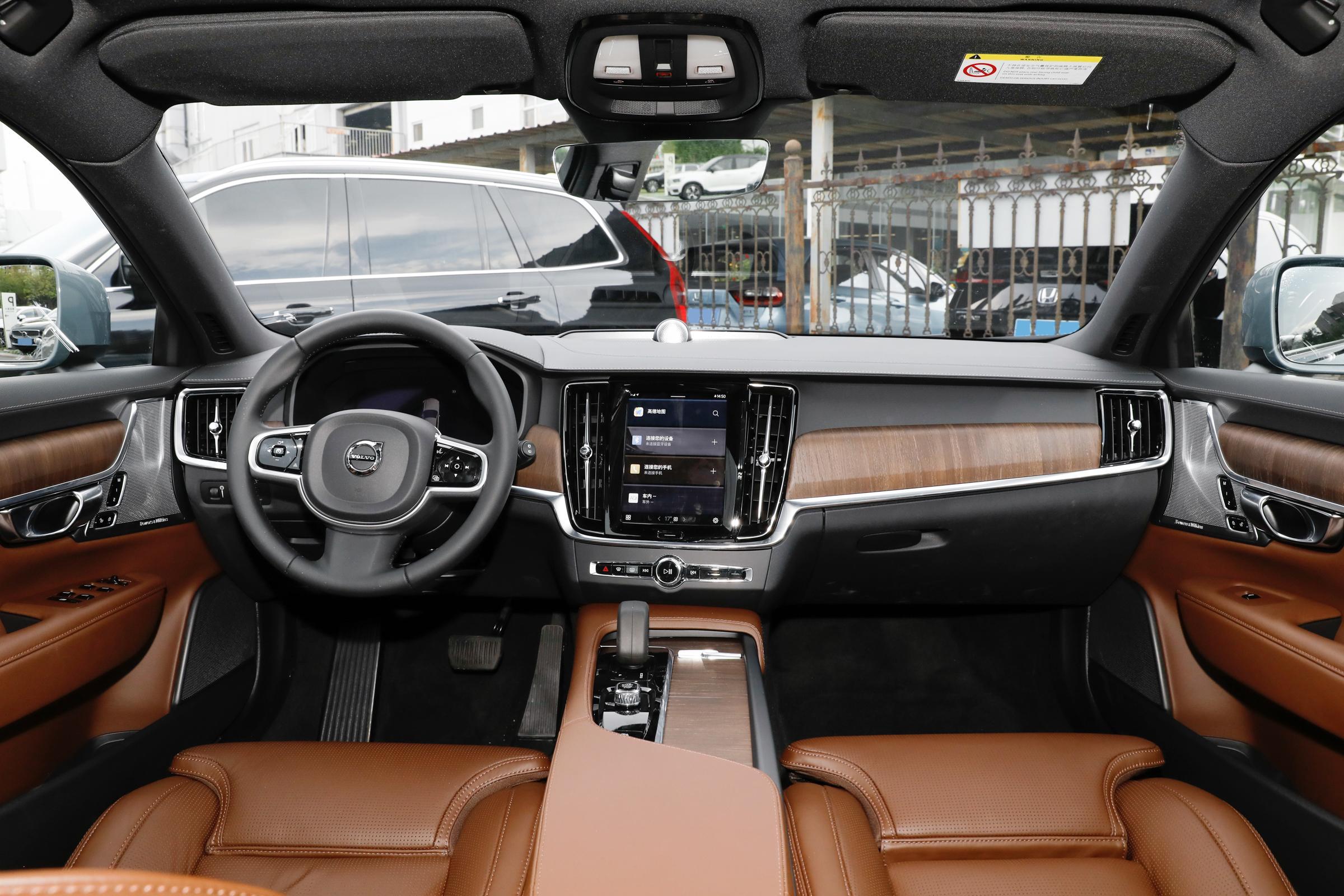 沃尔沃旅行车v60和v90选哪款,沃尔沃v90对比a6进口旅行车