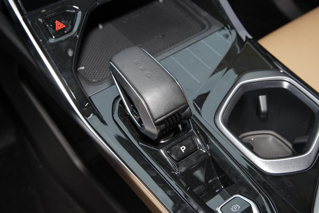 三好suv吉利博越新春特惠来袭,a级轿车换中型suv