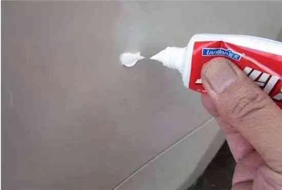 领克01黑色2019款车漆划痕100%修复,车漆被划了一道痕迹怎么修复