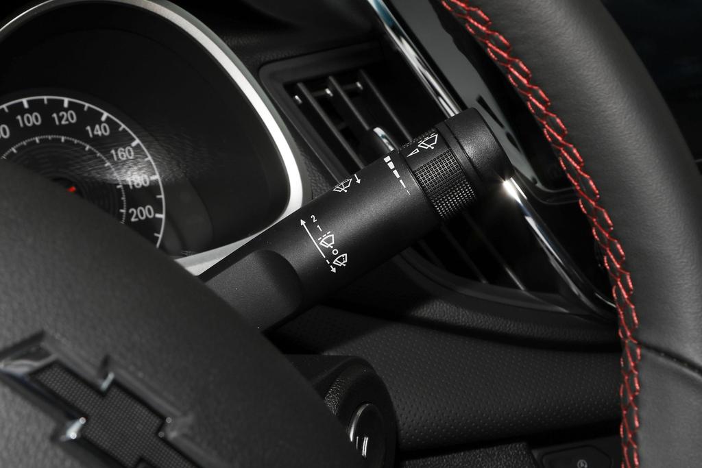 雪佛兰科鲁泽落地多少钱,雪佛兰科鲁泽320自动悦享版