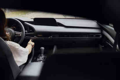 次世代mazda3昂克赛拉红色婚车队,次世代mazda3昂克赛拉黑曜版