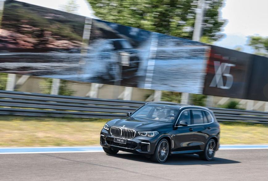 宝马x5xdrive40im尊享试驾,宝马x5xdrive40im尊享型试驾