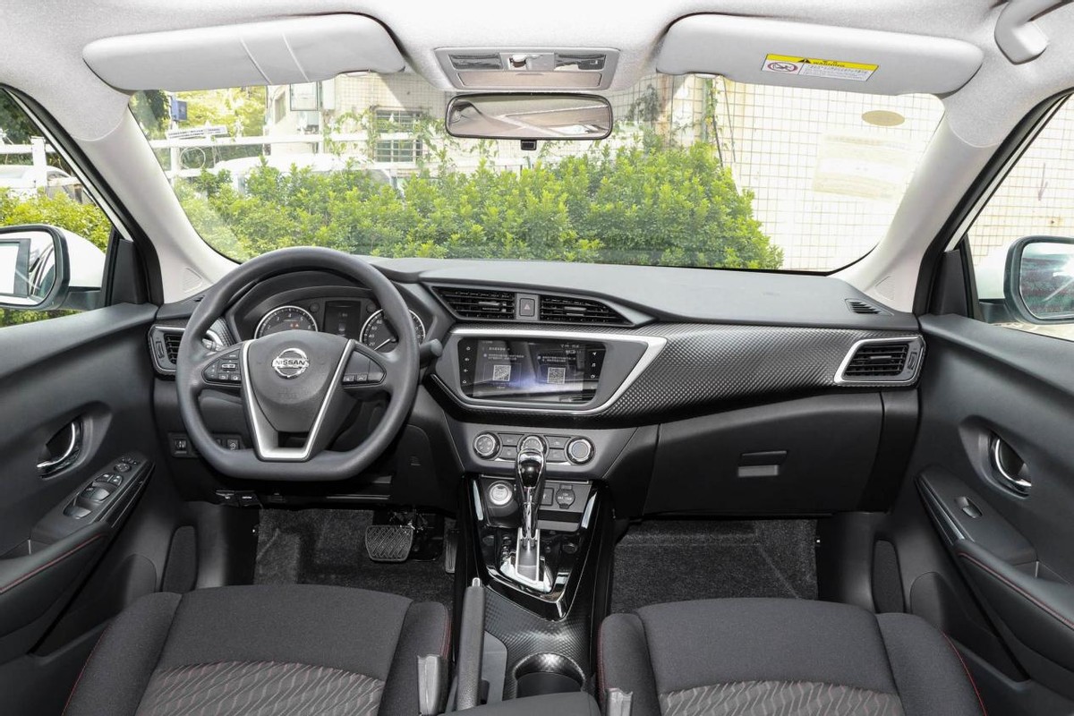 日产蓝鸟油耗7.5正常吗,2007款日产蓝鸟油耗接近10个油