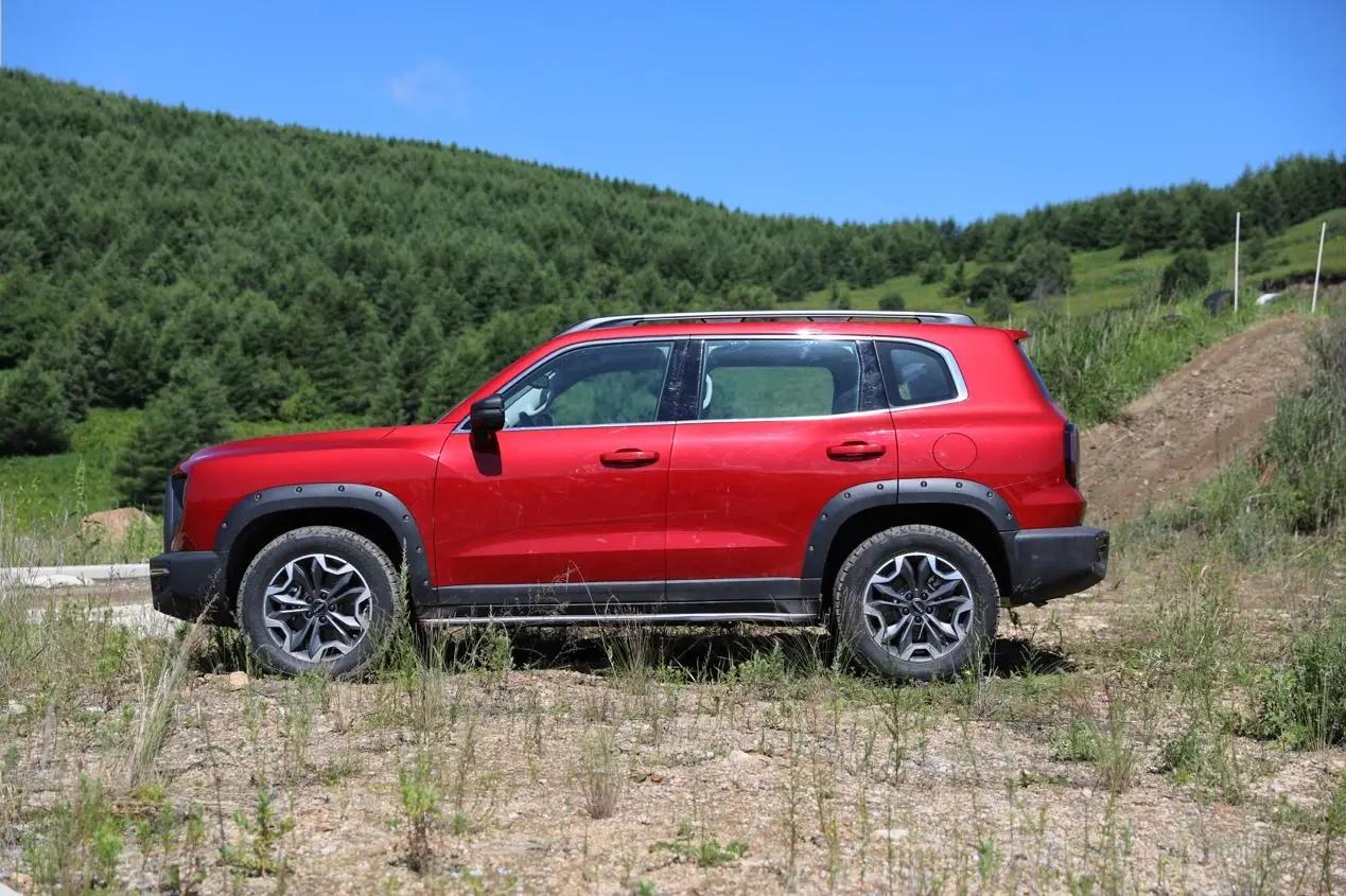 尽情释放野性试驾哈弗大狗追猎版,沉静式体验哈弗大狗追猎版