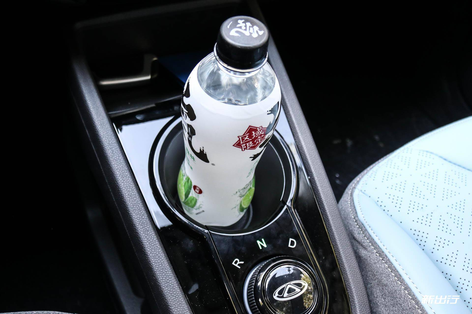 19款奇瑞小蚂蚁驾驶感受,奇瑞小蚂蚁甜粉款半糖55kw测评