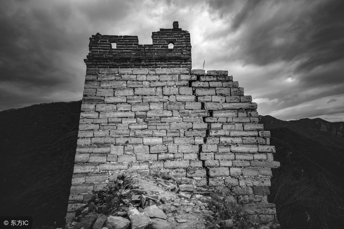 小说：小伙穿越梁山，酿出高度酒，众位好汉顺着香气一路闻过来