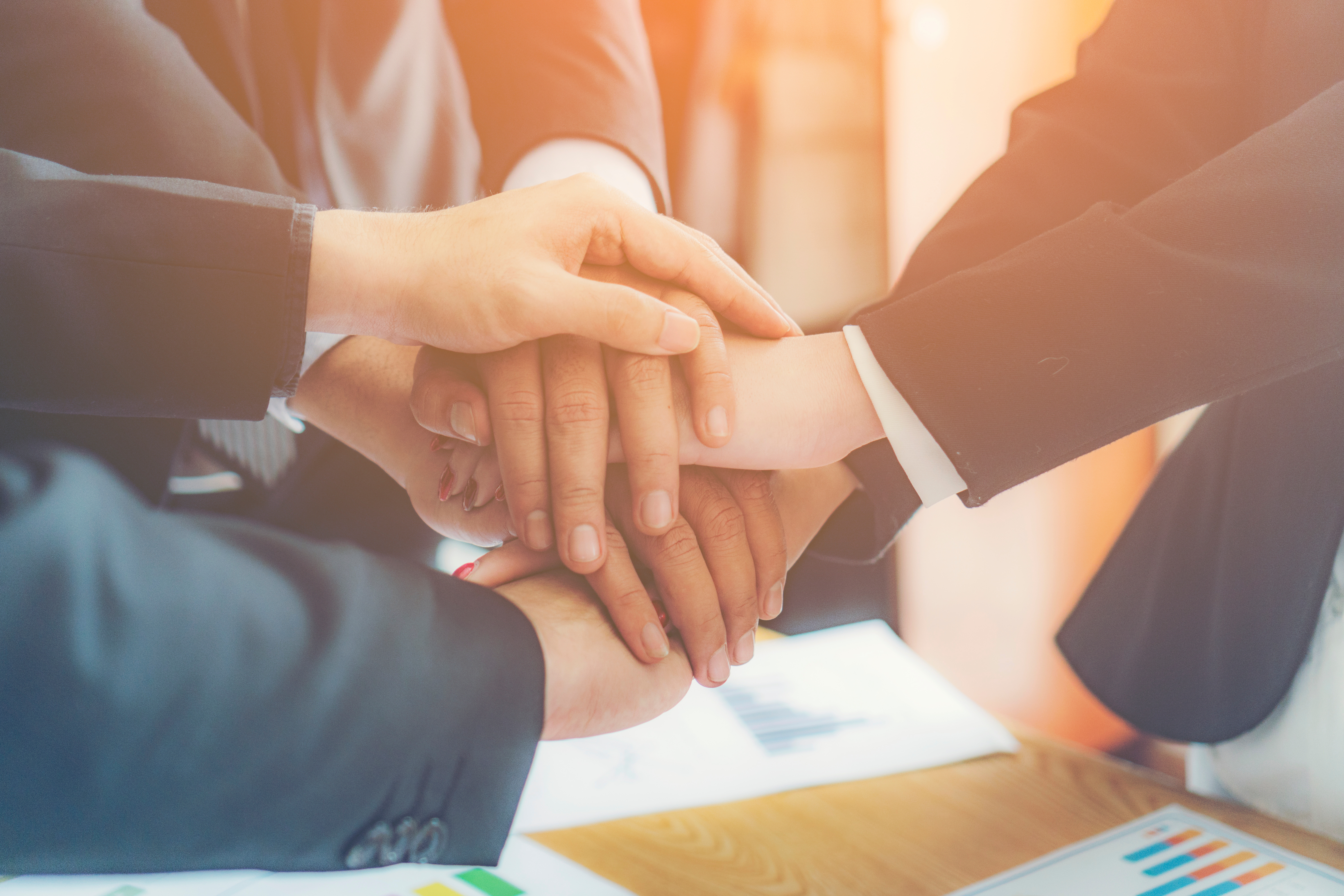 铁路股票最新消息,铁路股票为什么大跌