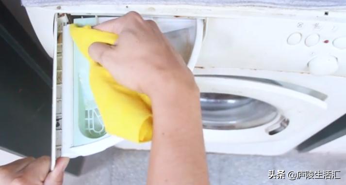 洗衣机要如何消毒清洗才干净,怎么自己给洗衣机消毒清洗