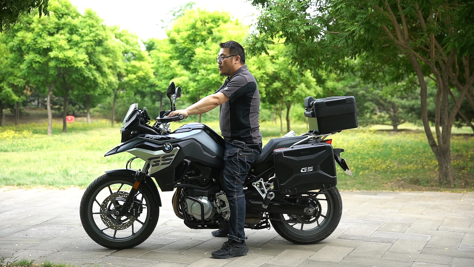 宝马f750gs欧版动力路试,2020款bmwf750gs