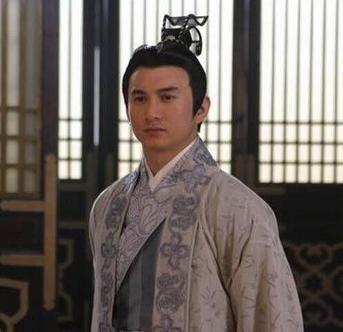 李煜最经典的十首词,李煜最悲凉的一首诗