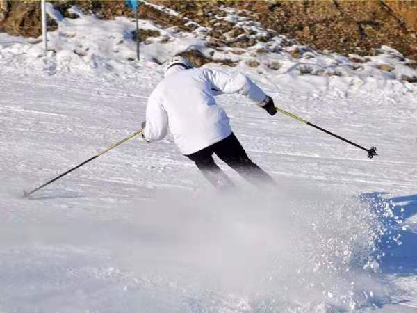 西柏坡温泉滑雪场门票购买,石家庄西柏坡温泉滑雪场