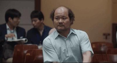 北大女生包丽去世，可还有人想教育女孩“夹紧双腿”