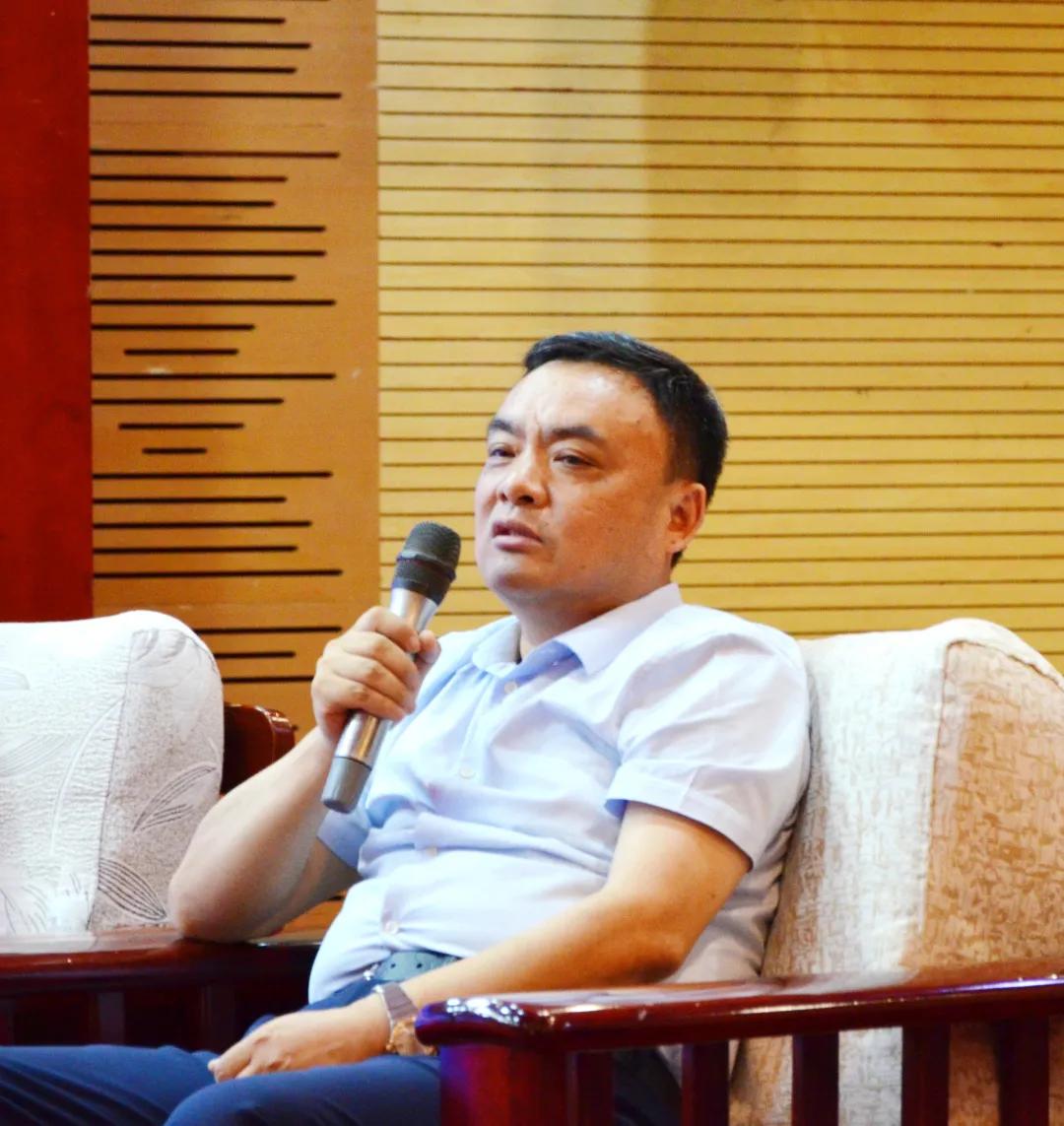 超凡装饰直播间,超凡装饰26年庆优惠