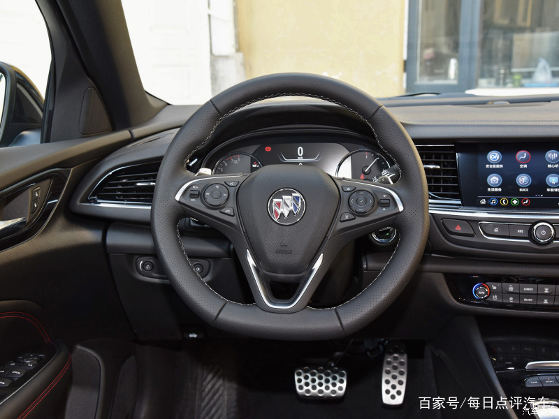 君威开着走烂路舒适性怎么样,君威的质量