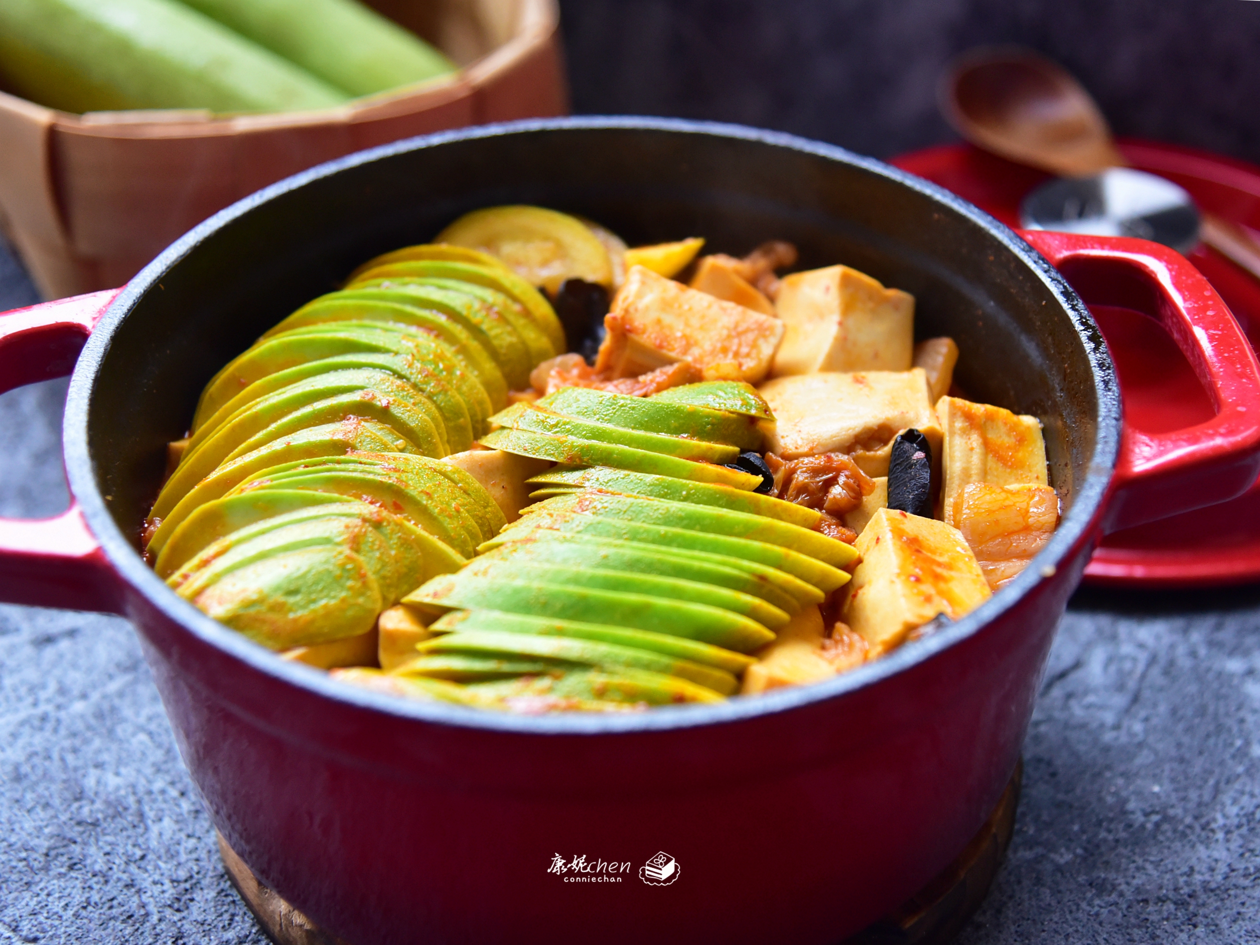 冬天吃火锅真的太棒了,冬天吃火锅又过瘾又暖和