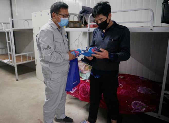 战疫情有温情,战役中的力量与温暖