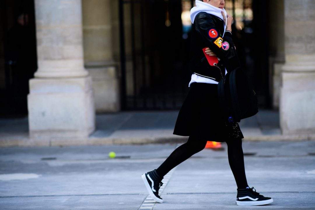 冬季连裤袜怎么挑选,女生冬天穿的保暖袜叫什么