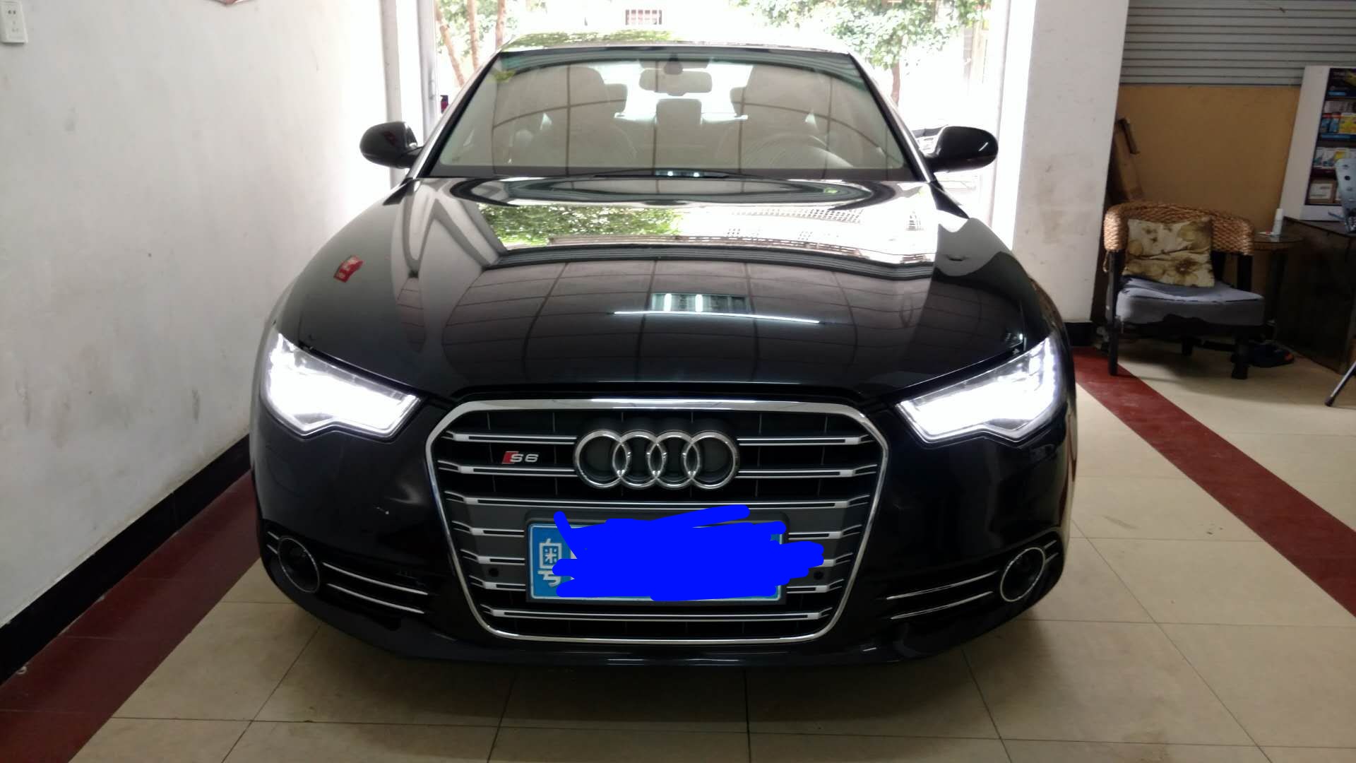 苏州奥迪a6大灯改装led大灯,长沙改led汽车大灯