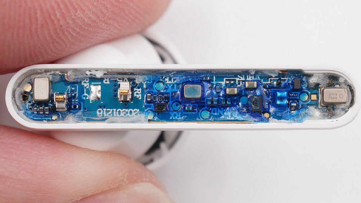 拆解报告：OPPOEncoAir真无线蓝牙耳机