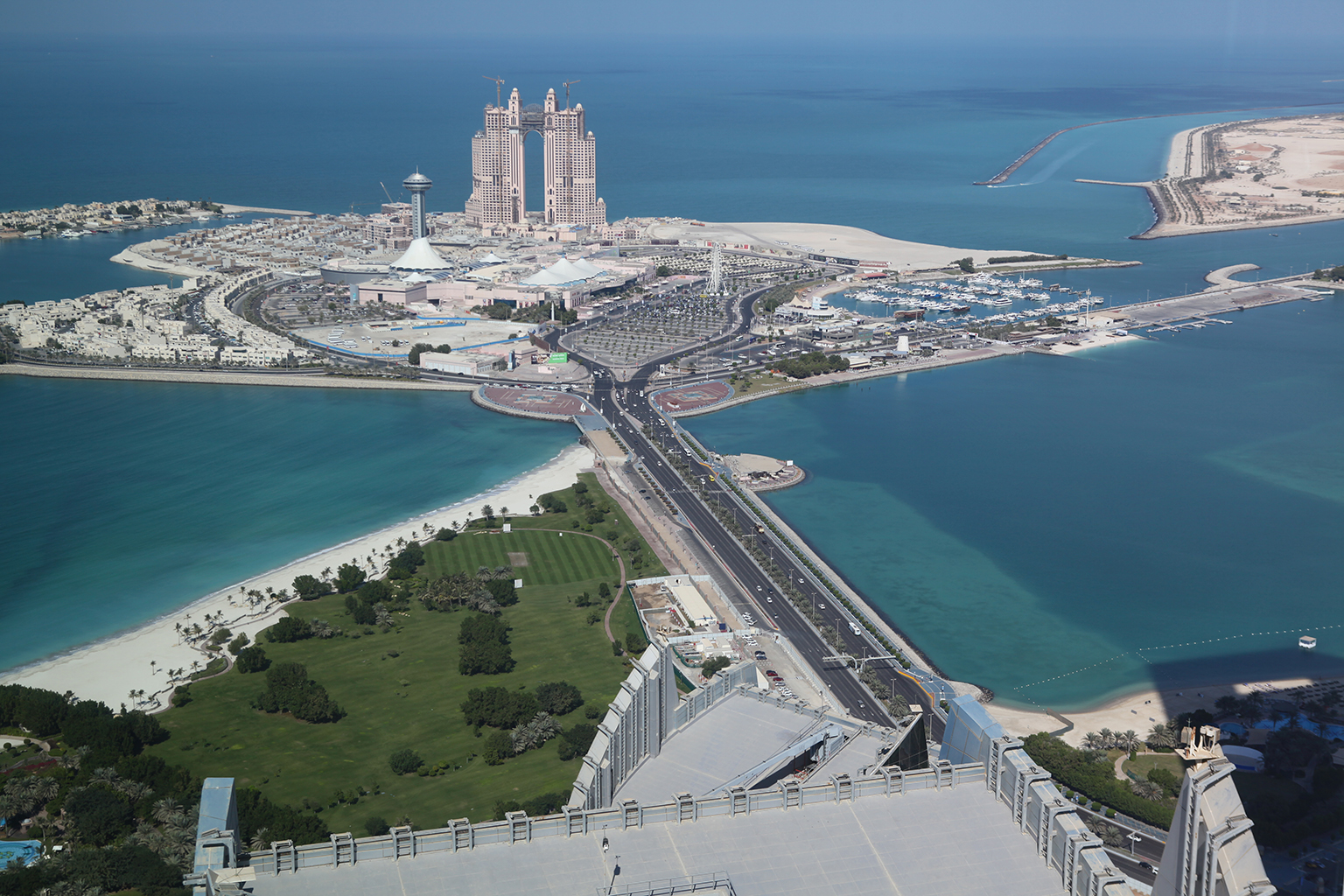 阿布扎比绿洲,阿布扎比土豪出行