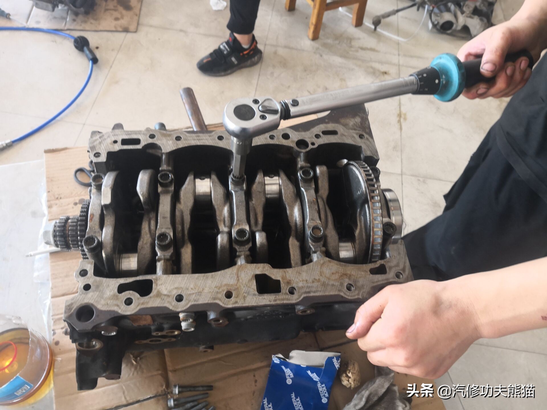 ea8882.0t夏朗烧机油,大众夏朗1.8t烧机油怎么样