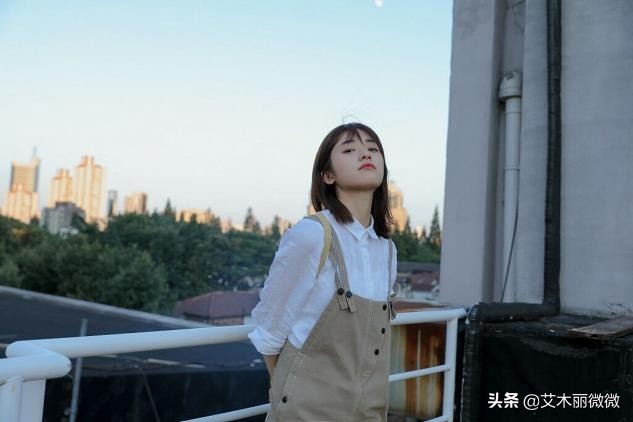 日系女星沈月写真图片,日系少女沈月穿搭