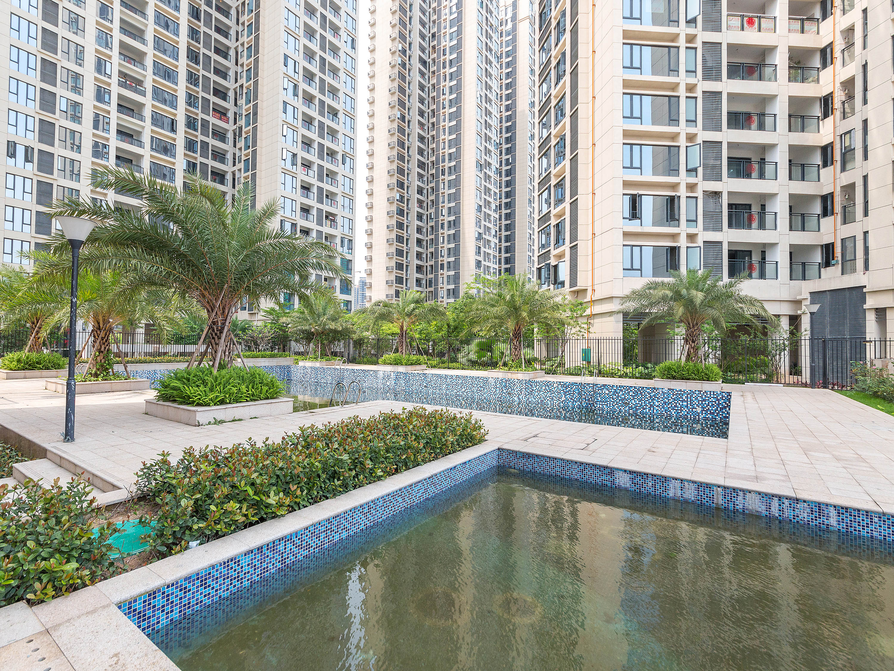 华业玫瑰四季二期真实成交价,华业玫瑰四季一期房价