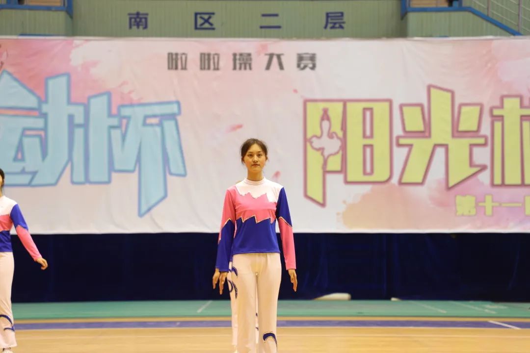 五月动起来图片,五月动起来舞蹈视频